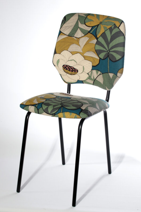 chaise vintage années 70 relookée; travail de qualité et création unique made in Belgium